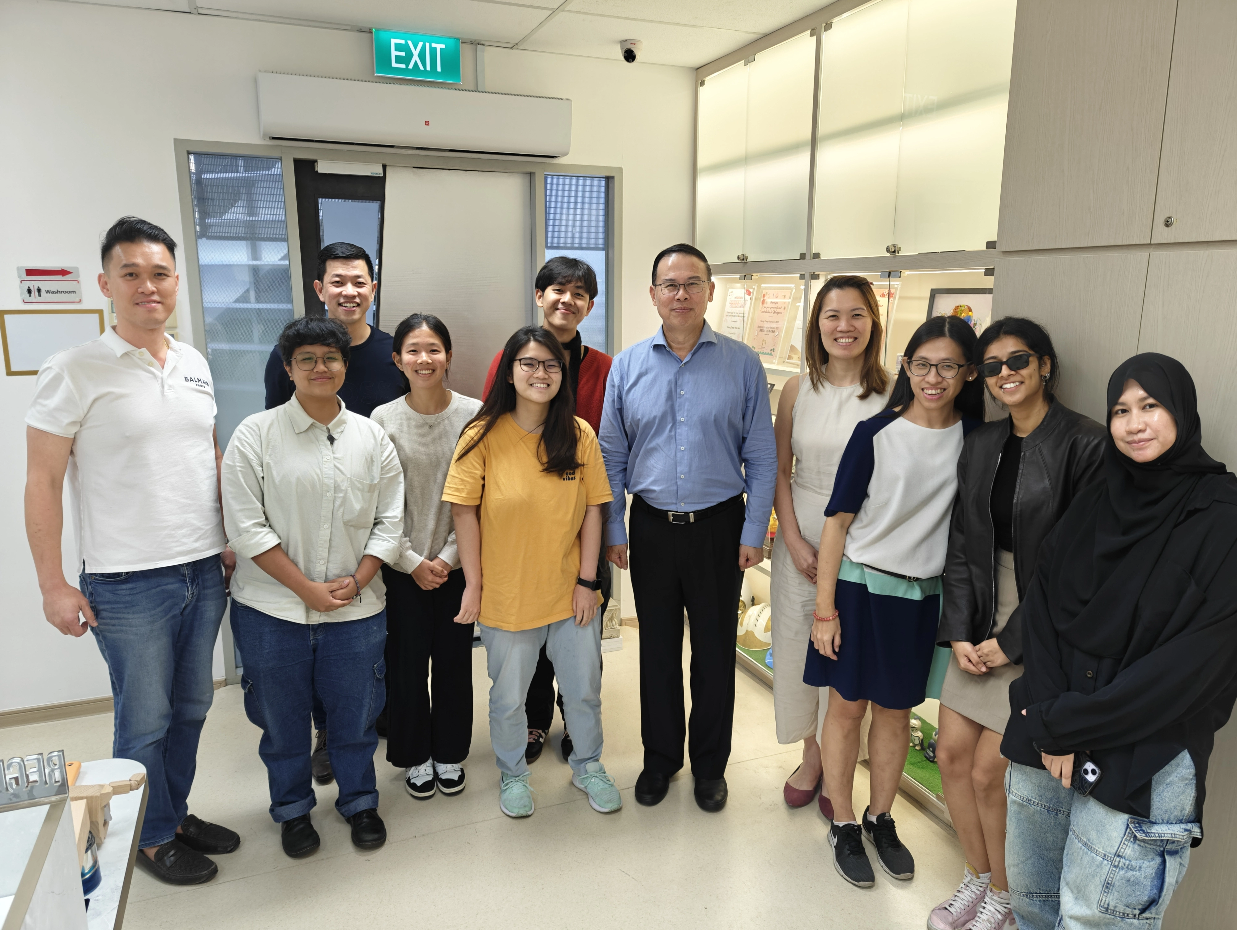 The iClick Media web design and development team together with our former Mayor Dr Teo Ho Pin